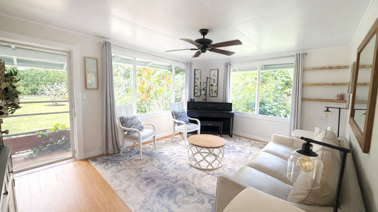 Photo of Livingroom in Anahola