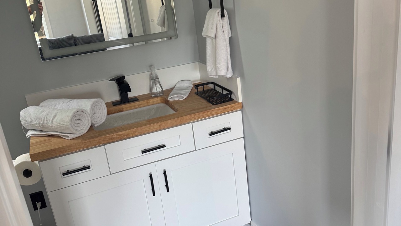 Photo of Bathroom in Durants Neck