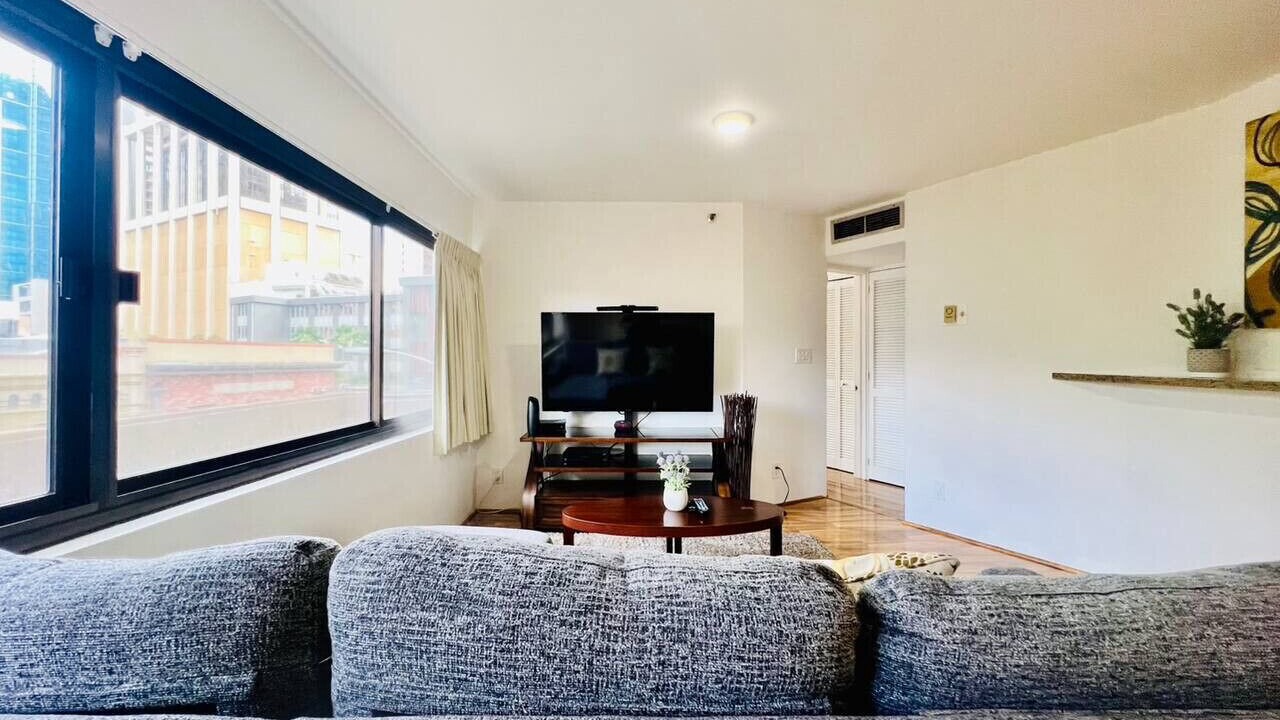 Photo of Livingroom in Downtown Honolulu