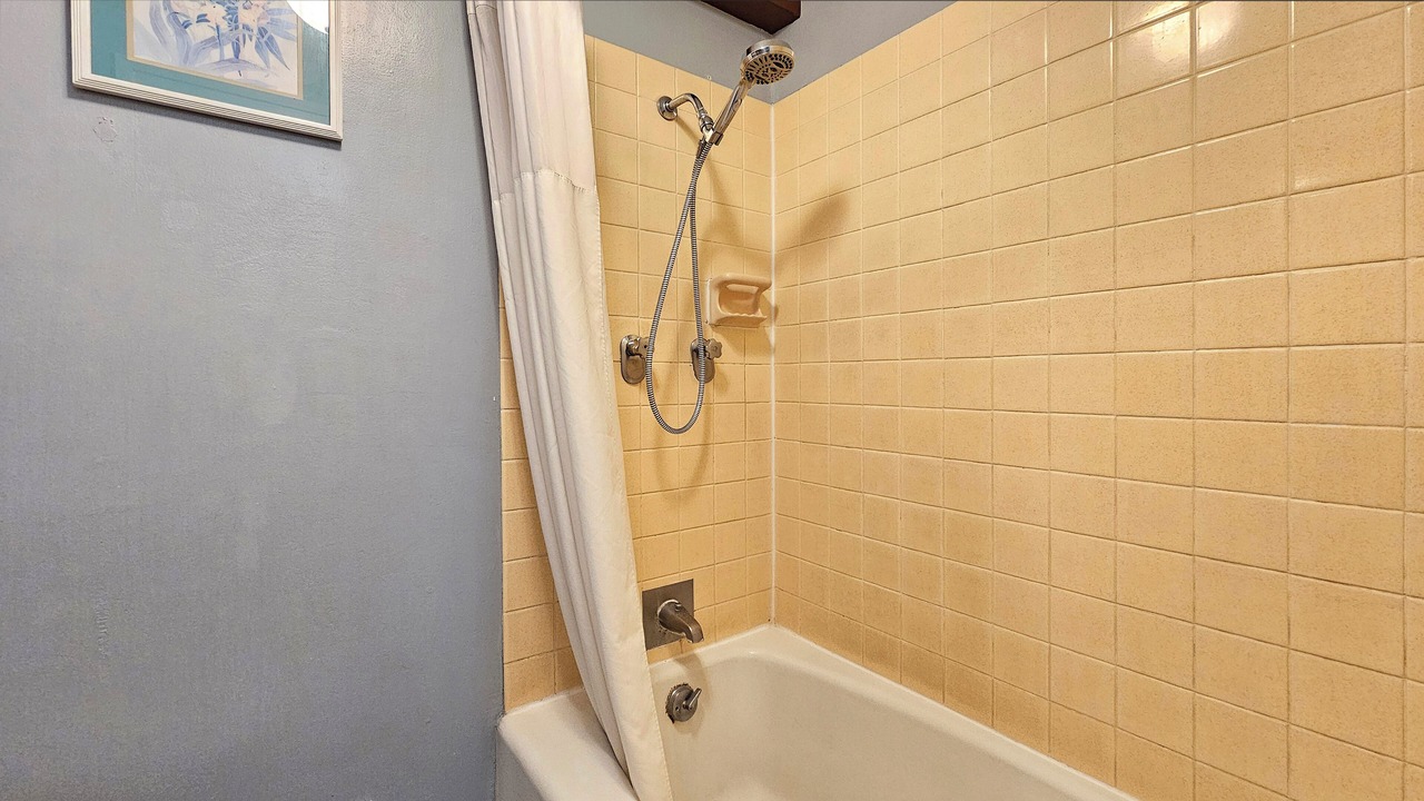 Photo of Bathroom in Waikiki