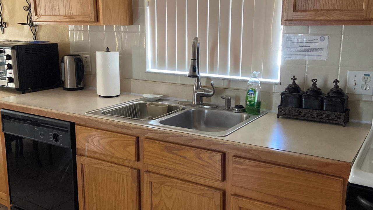 Photo of Kitchen in Crescent Lakes