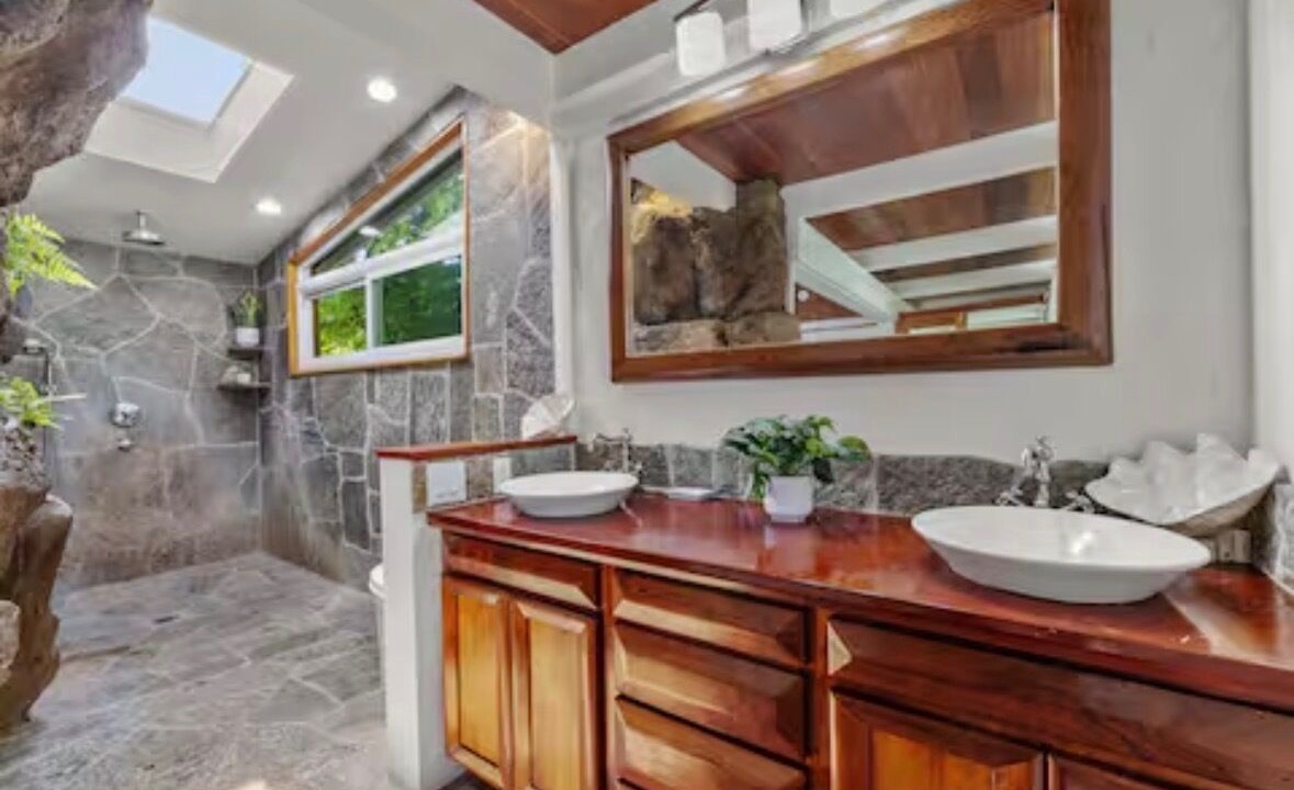 Photo of Bathroom in Lanikai