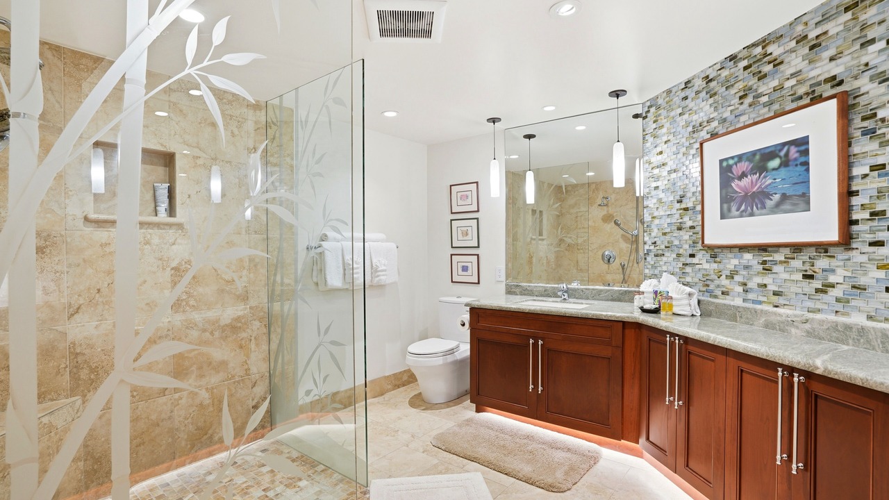 Photo of Bathroom in Wailea