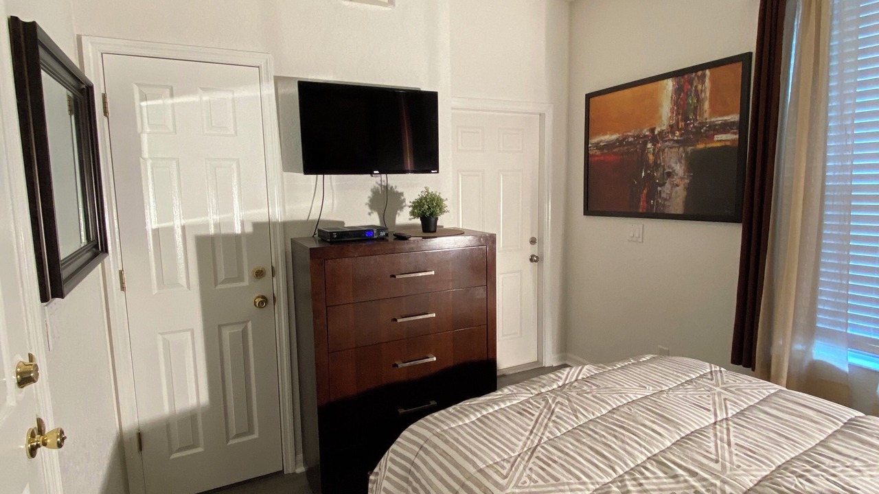 Photo of Bedroom in Regal Palms