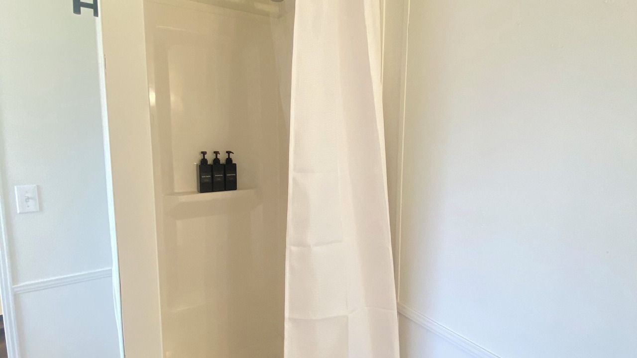 Photo of Bathroom in Lake Wales