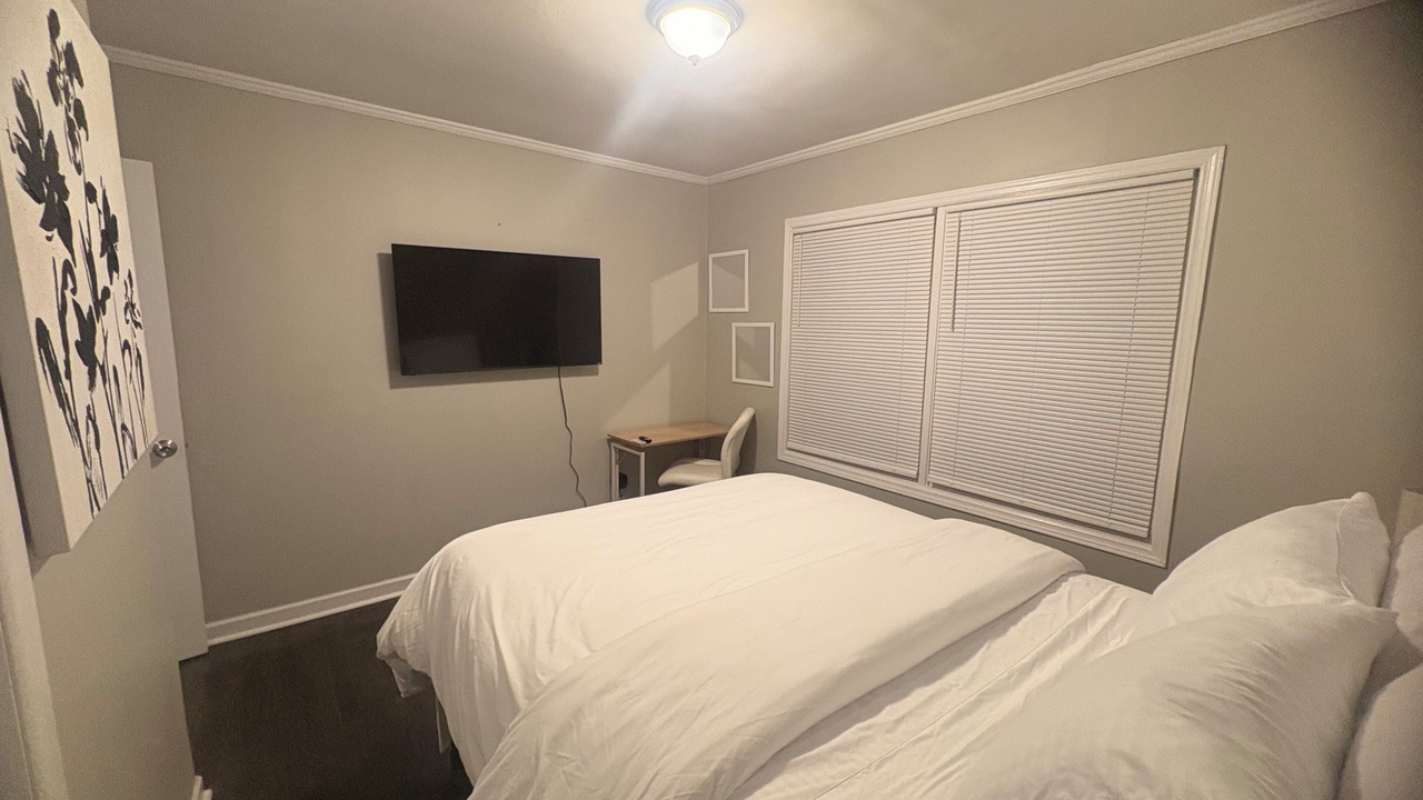 Photo of Bedroom in Belvedere Park