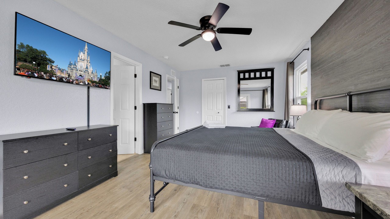 Photo of Bedroom in Regal Palms