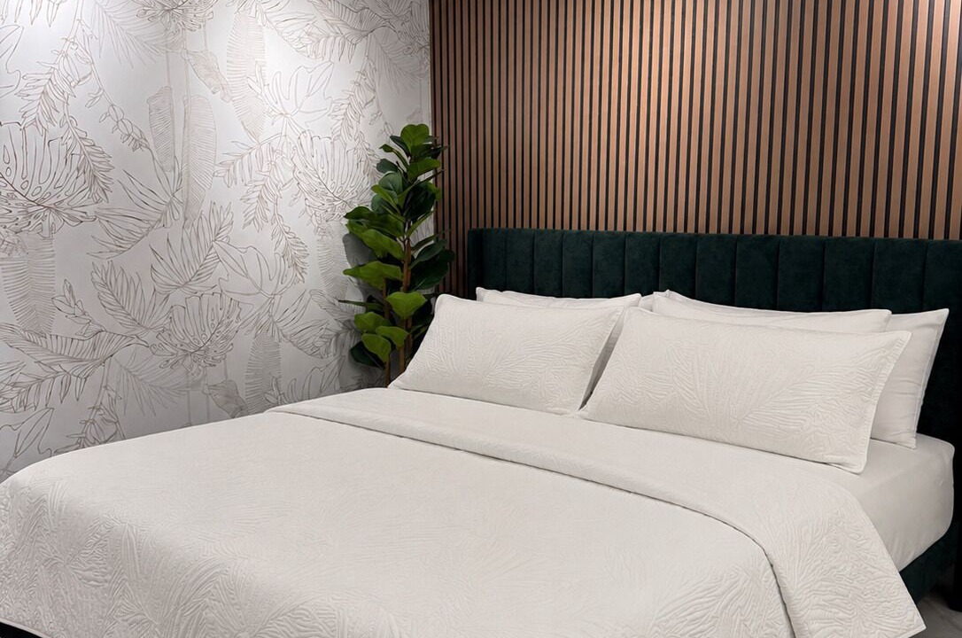 Photo of Bedroom in Waikiki