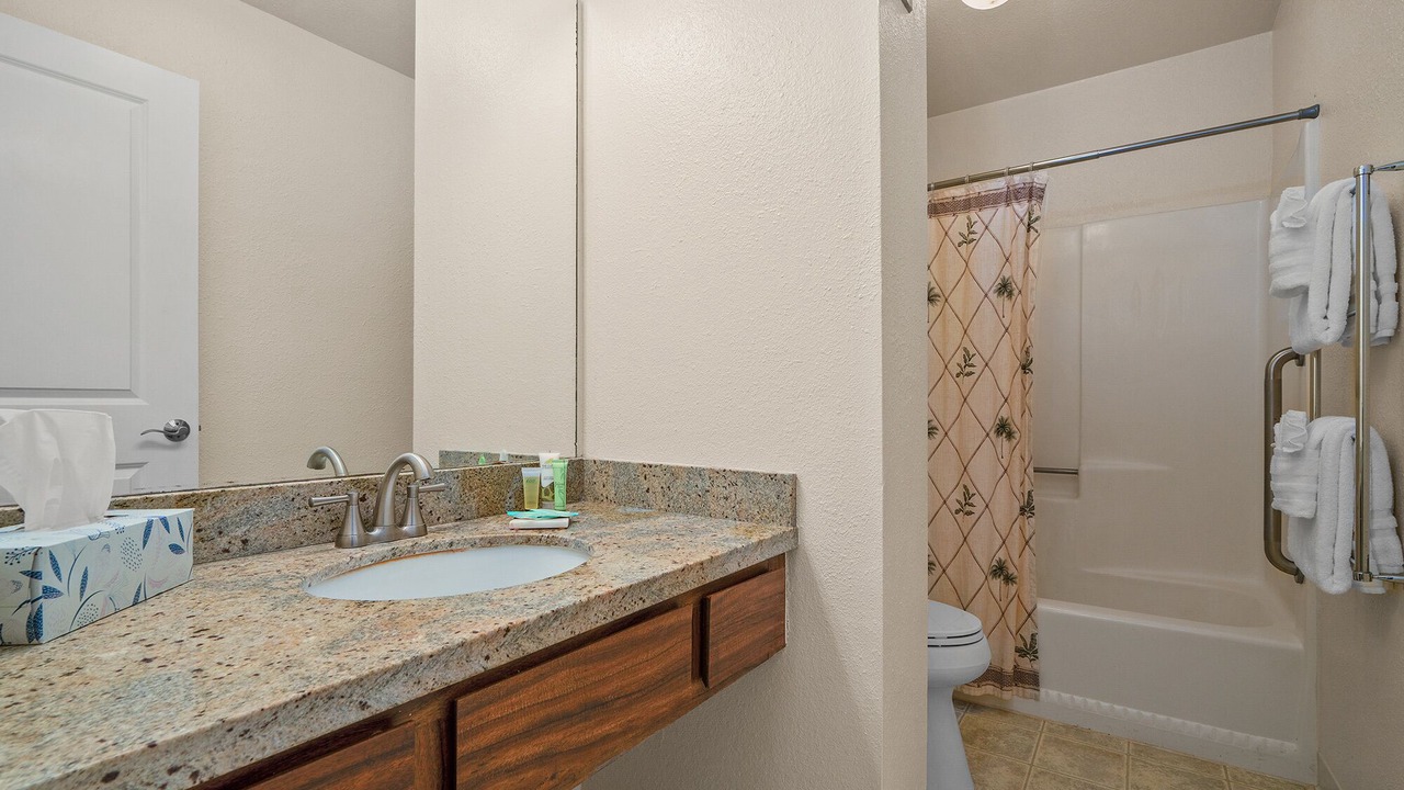 Photo of Bathroom in Kapaa