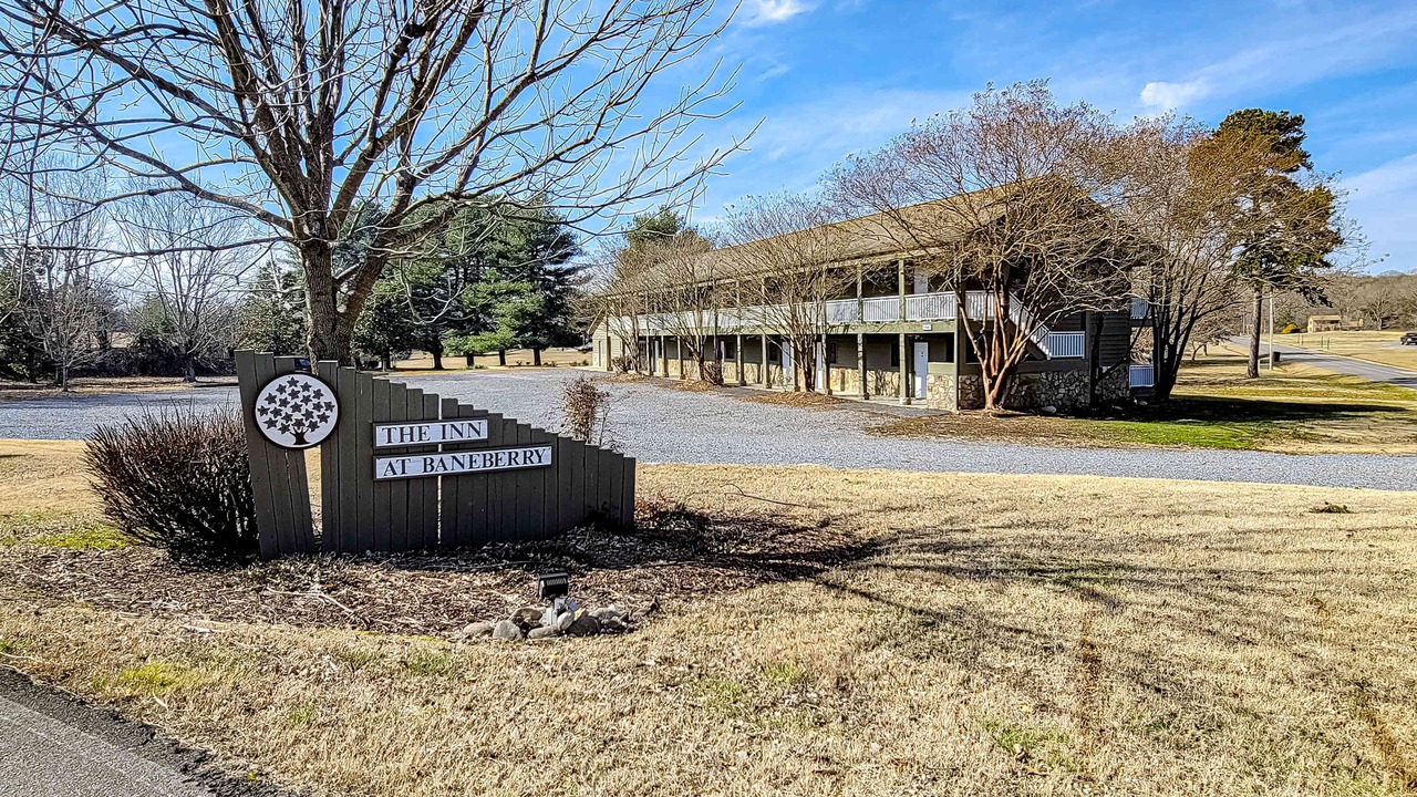 Photo of Outdoor in Baneberry