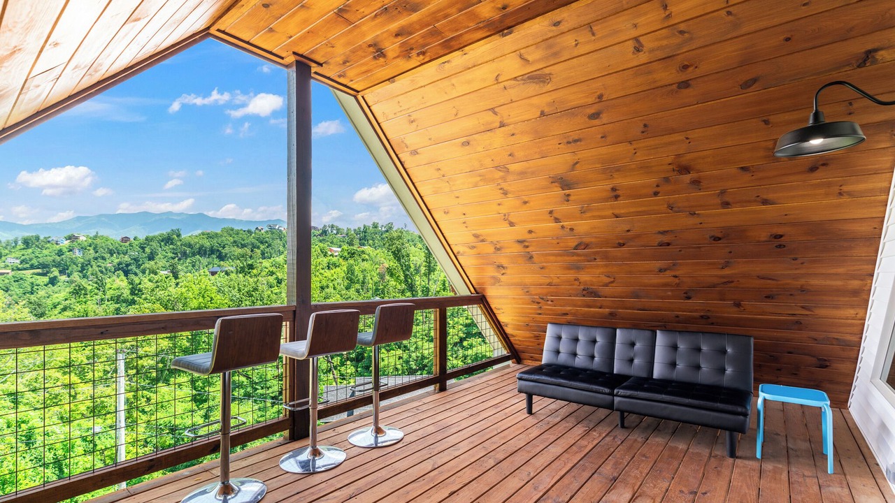 Photo of Patio Balcony in Chalet Village North