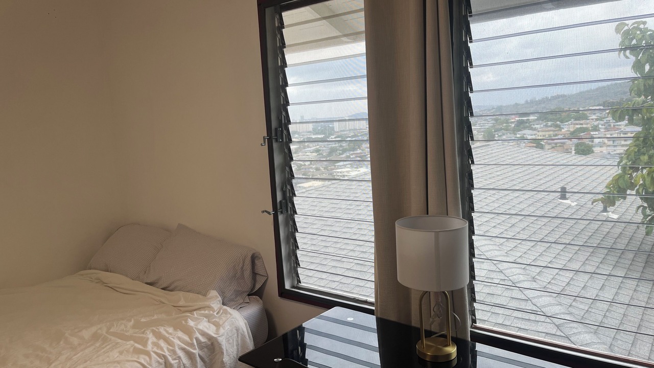Photo of Bedroom in Liliha - Kapalama