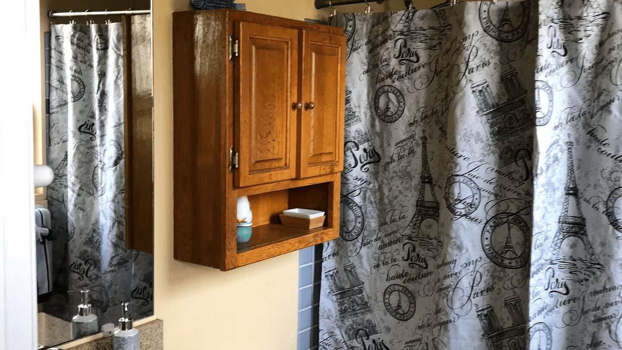 Photo of Bathroom in Maalaea