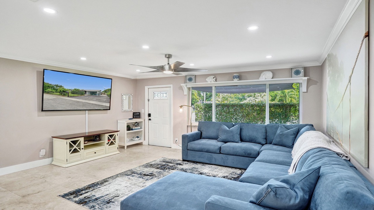 Photo of Livingroom in Sunset