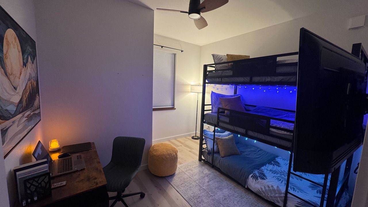 Photo of Bedroom in Diamond Ridge