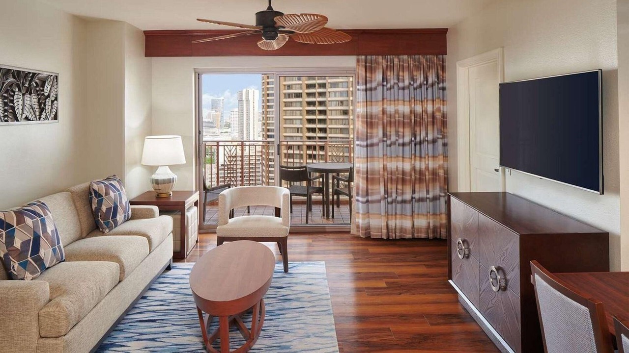 Photo of Livingroom in Waikiki