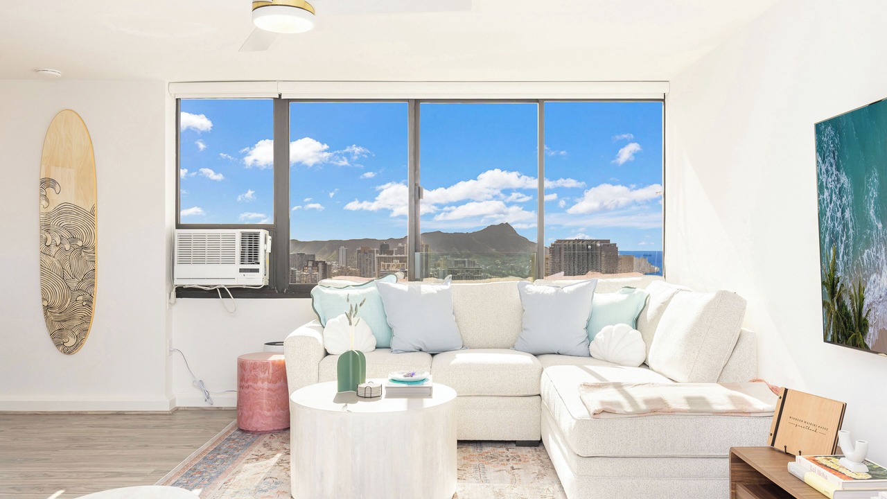 Photo of Bedroom in Waikiki