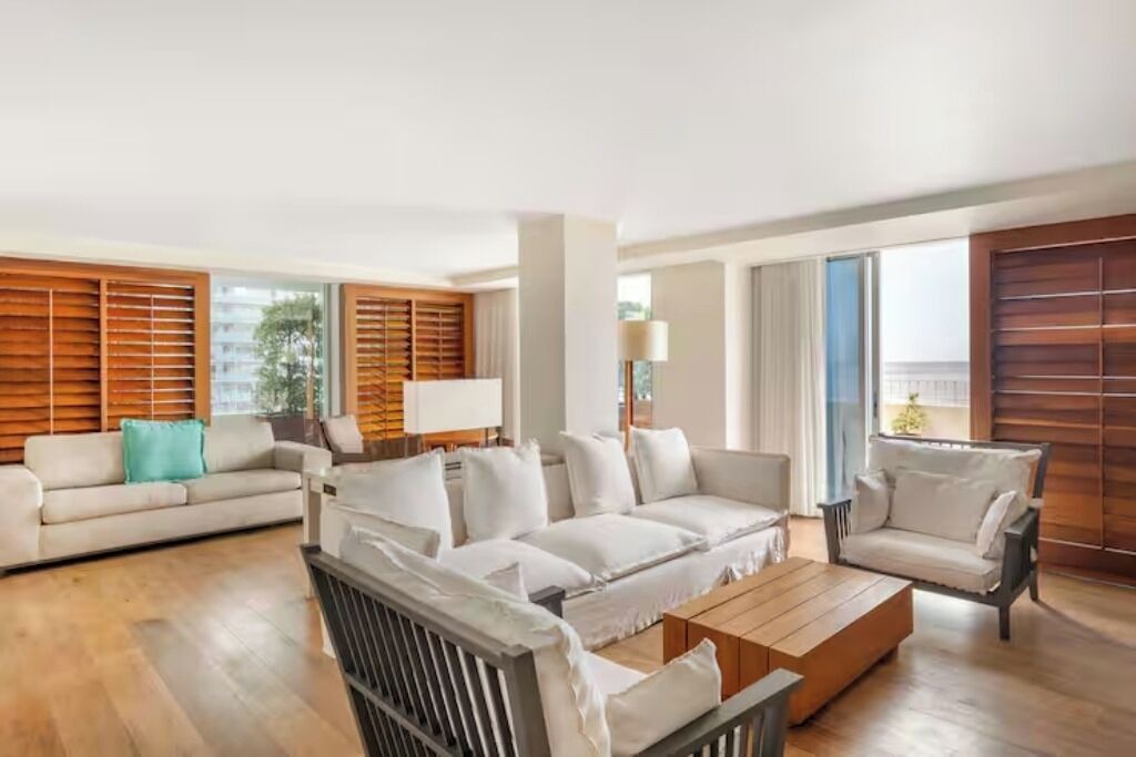 Photo of Bedroom in Waikiki