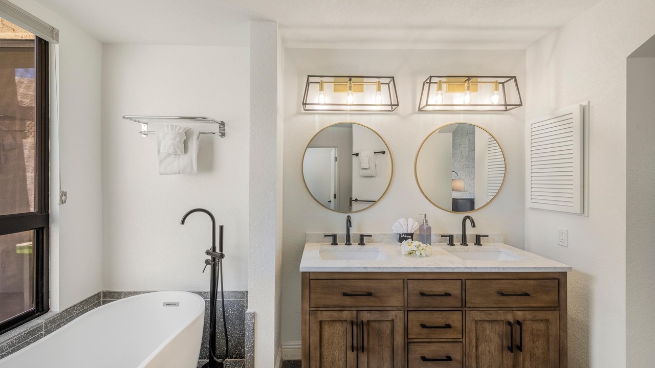 Photo of Bathroom in Waikoloa
