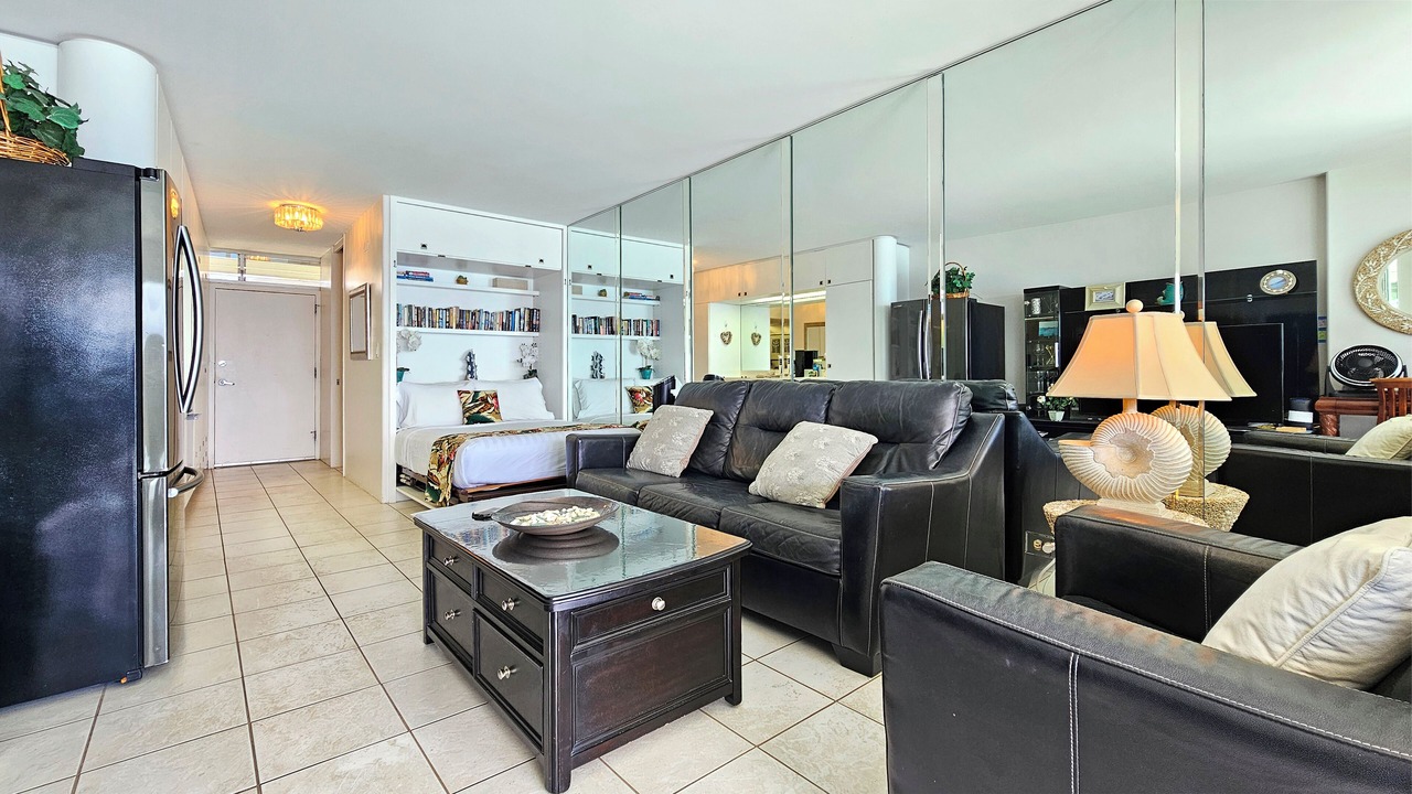 Photo of Bedroom in Diamond Head - Kapahulu - St. Louis