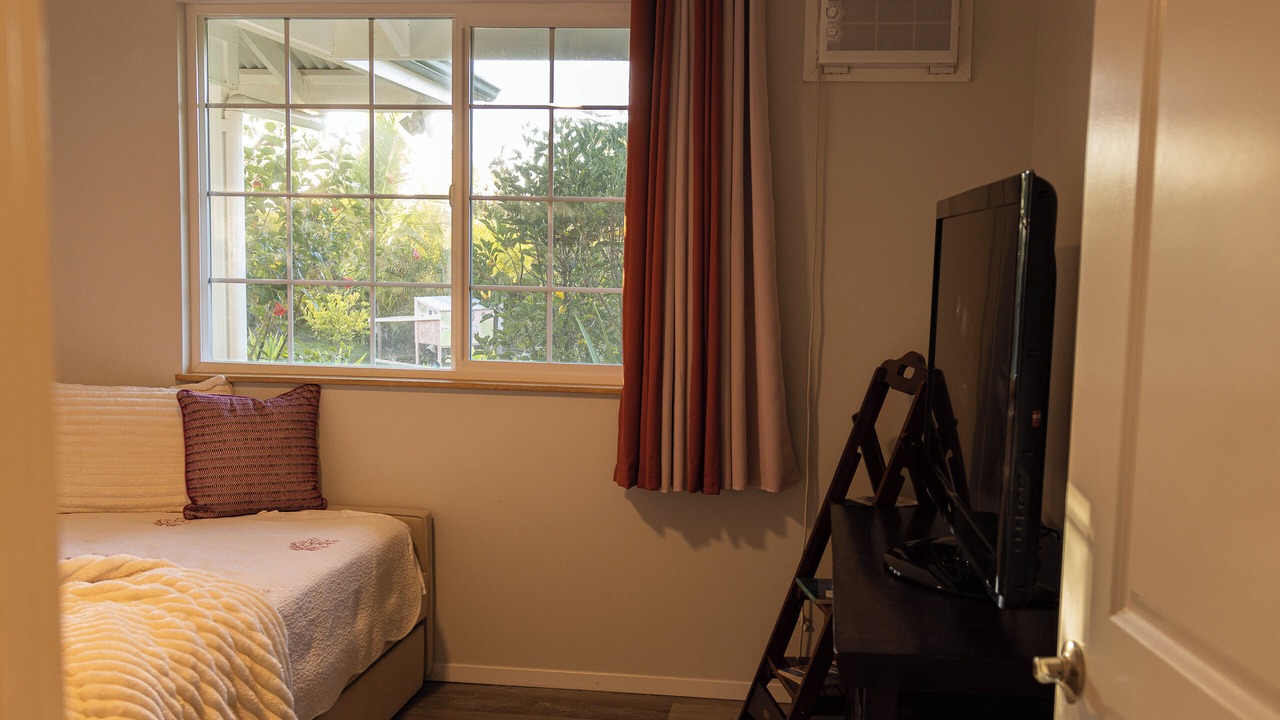 Photo of Bedroom in Keaau