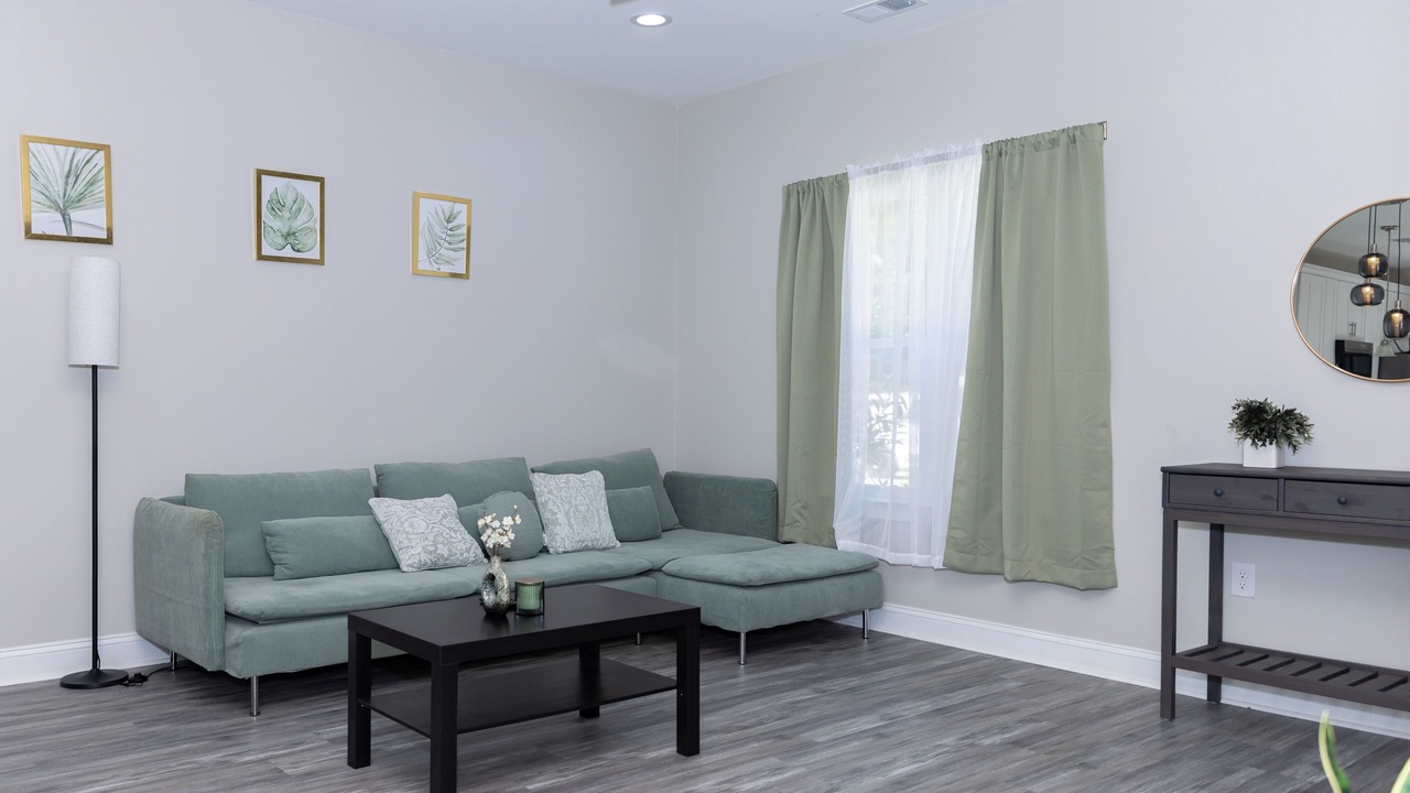 Photo of Livingroom in Paw Creek