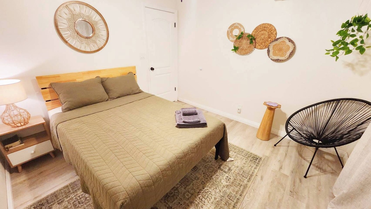Photo of Bedroom in Ewa