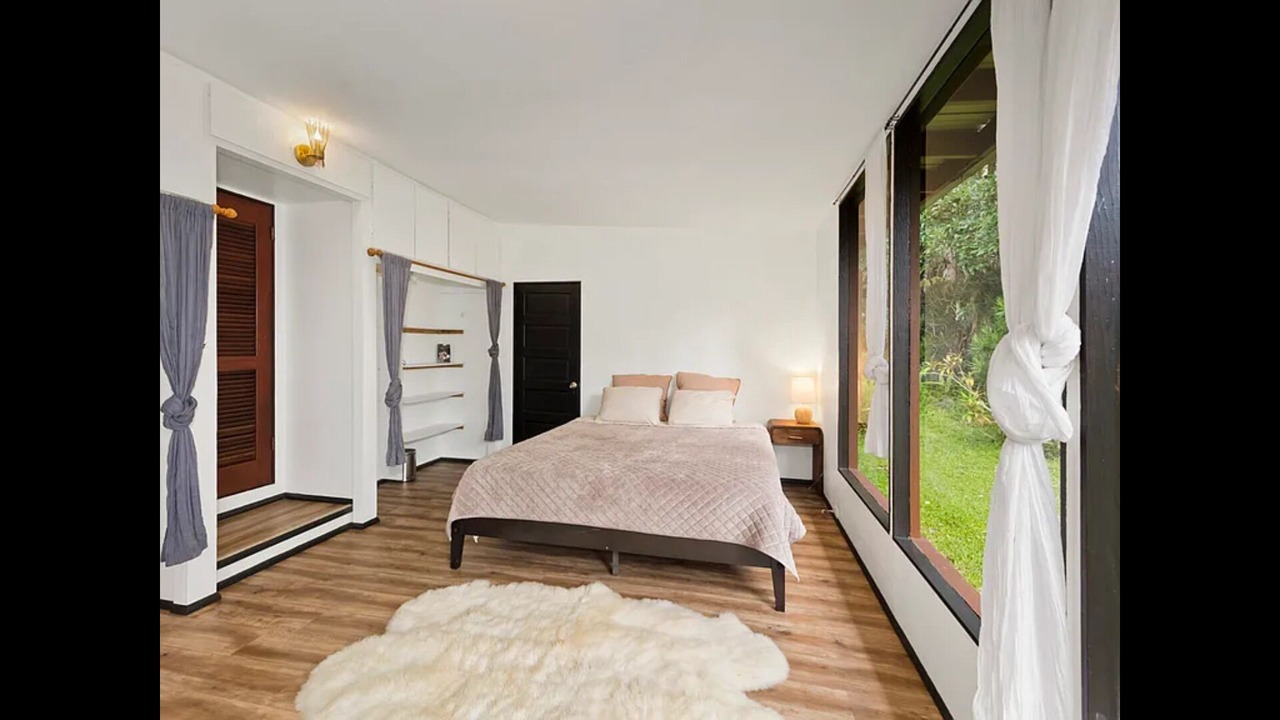 Photo of Bedroom in Kapoho