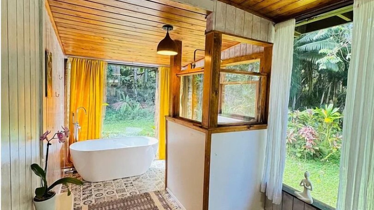 Photo of Bathroom in Kapoho