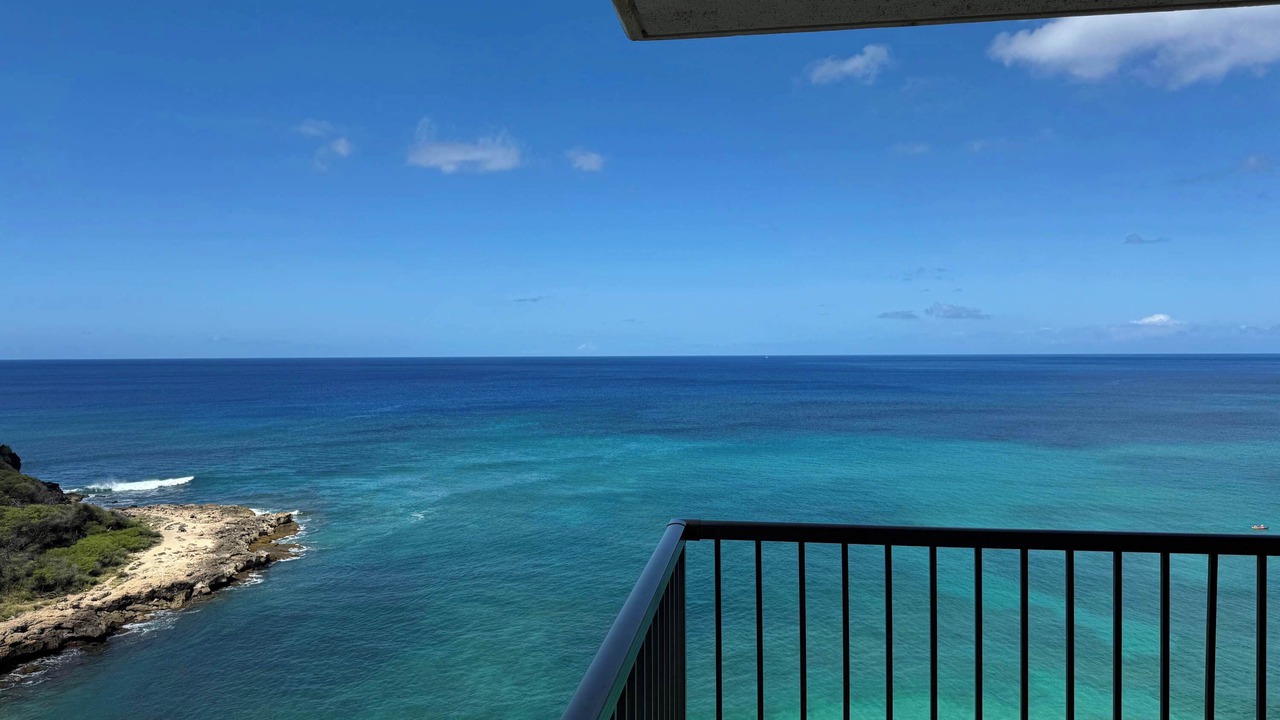 Photo of Others in Makaha