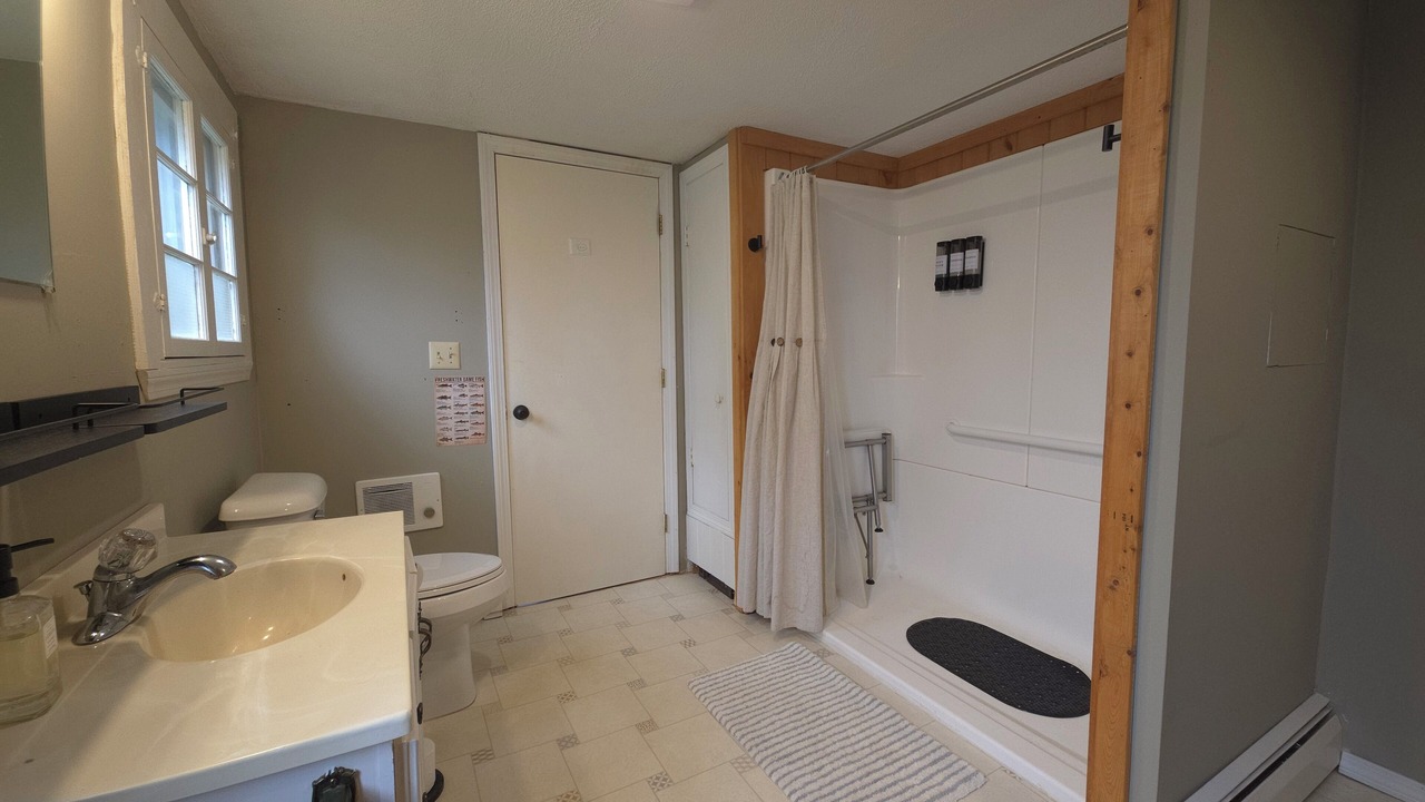 Photo of Bathroom in Kingfield
