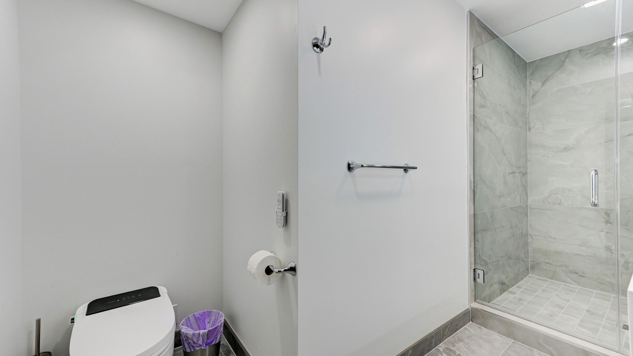 Photo of Bathroom in Enterprise