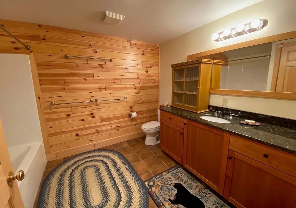 Photo of Bathroom in Beaver Cove