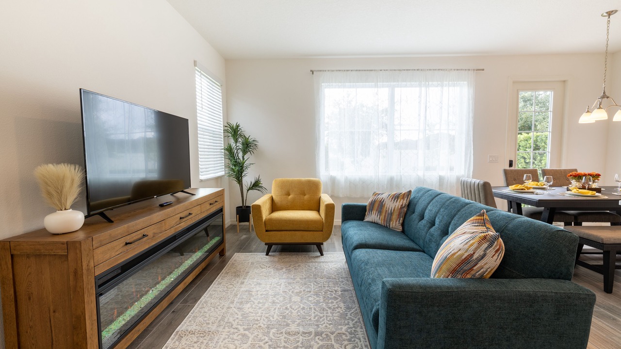 Photo of Livingroom in Davenport