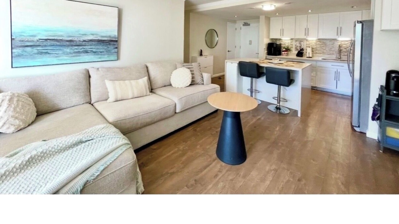 Photo of Livingroom in Ala Moana