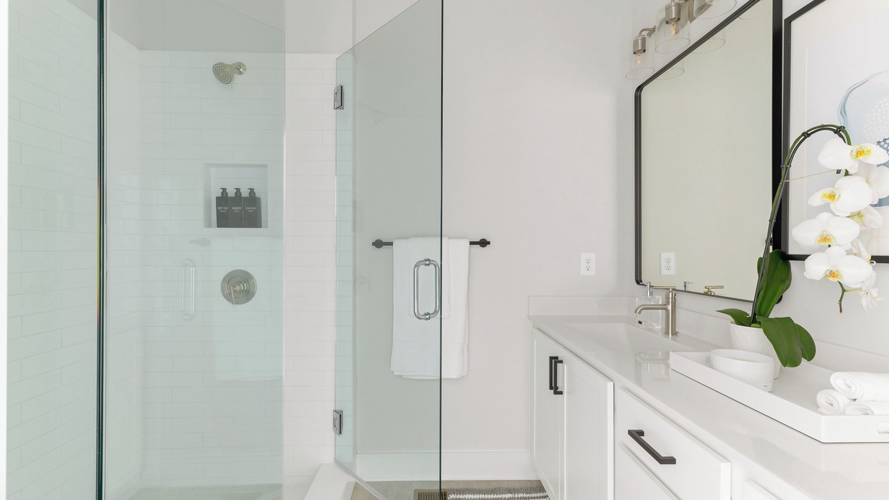 Photo of Bathroom in Chosewood Park