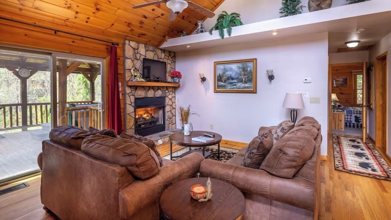 Photo of Livingroom in Qualla