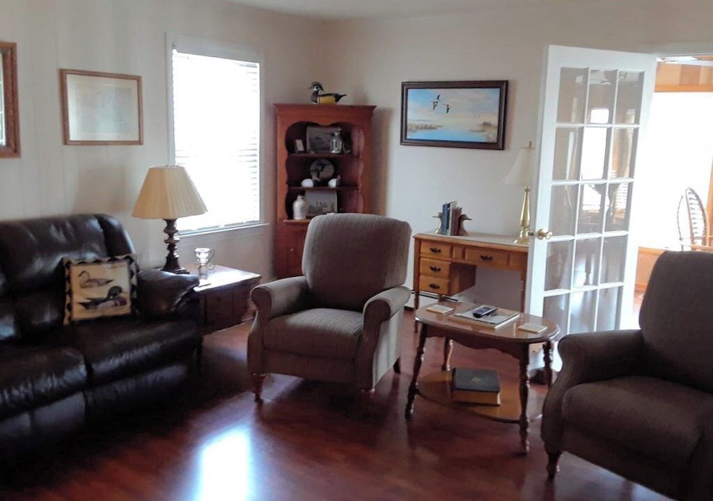 Photo of Livingroom in Harbinger