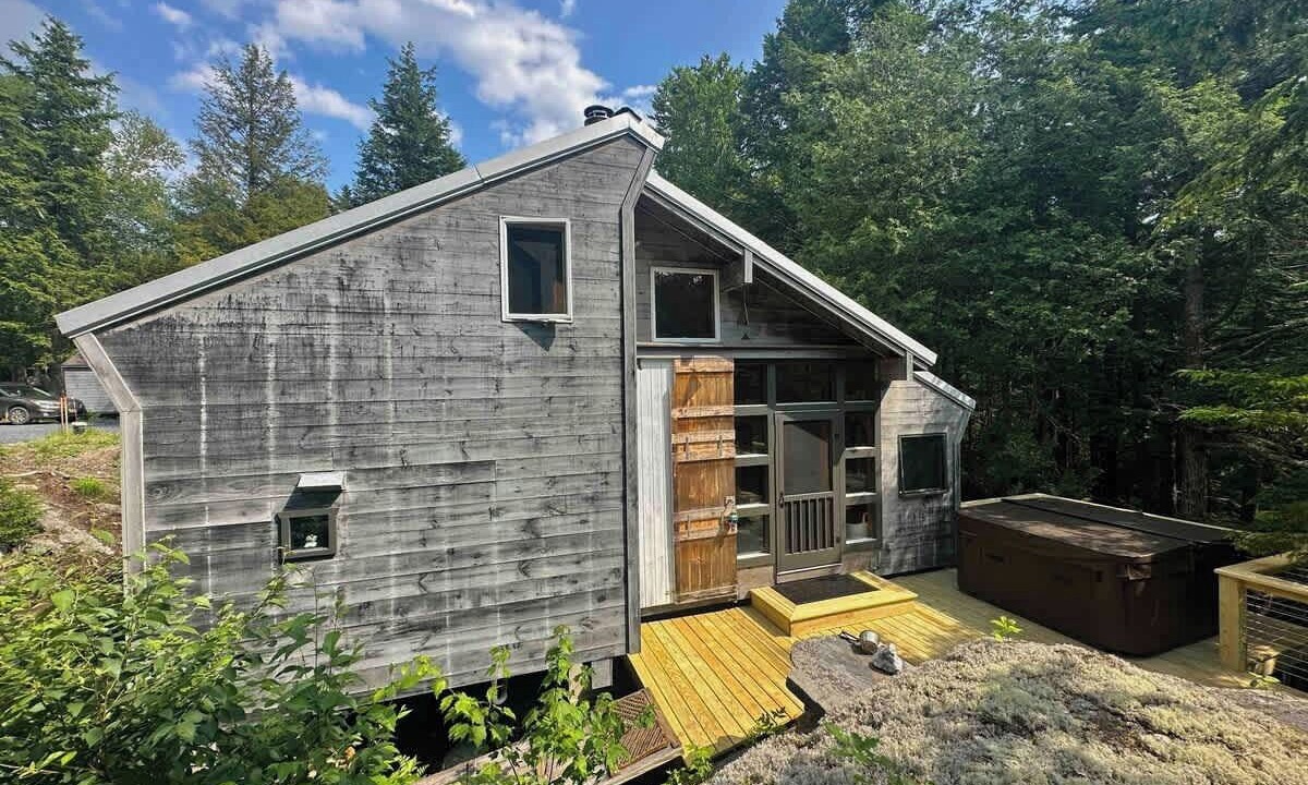 Photo of Outdoor in Kingfield