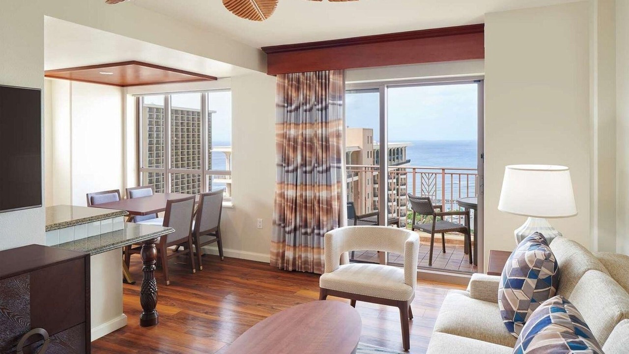 Photo of Livingroom in Waikiki