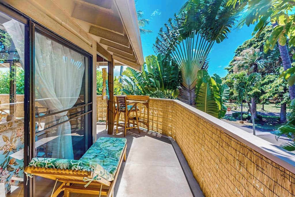 Photo of Patio Balcony in Maunaloa
