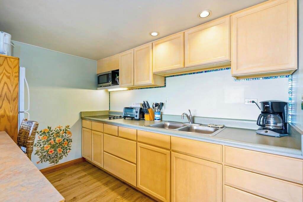 Photo of Kitchen in Maunaloa