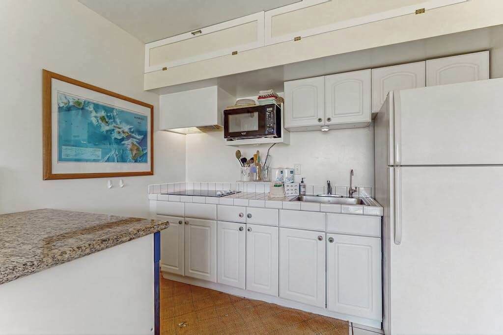 Photo of Kitchen in Maunaloa