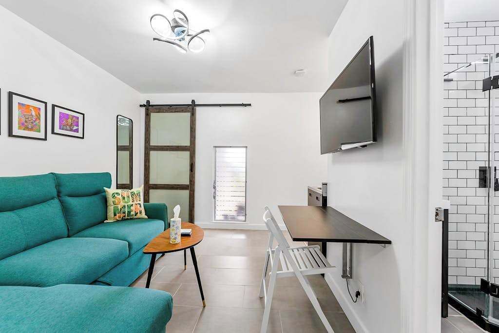 Photo of Livingroom in Hawaii Kai