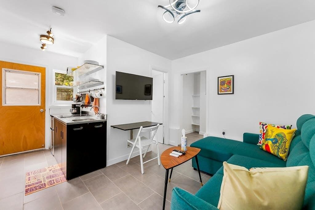 Photo of Livingroom in Hawaii Kai