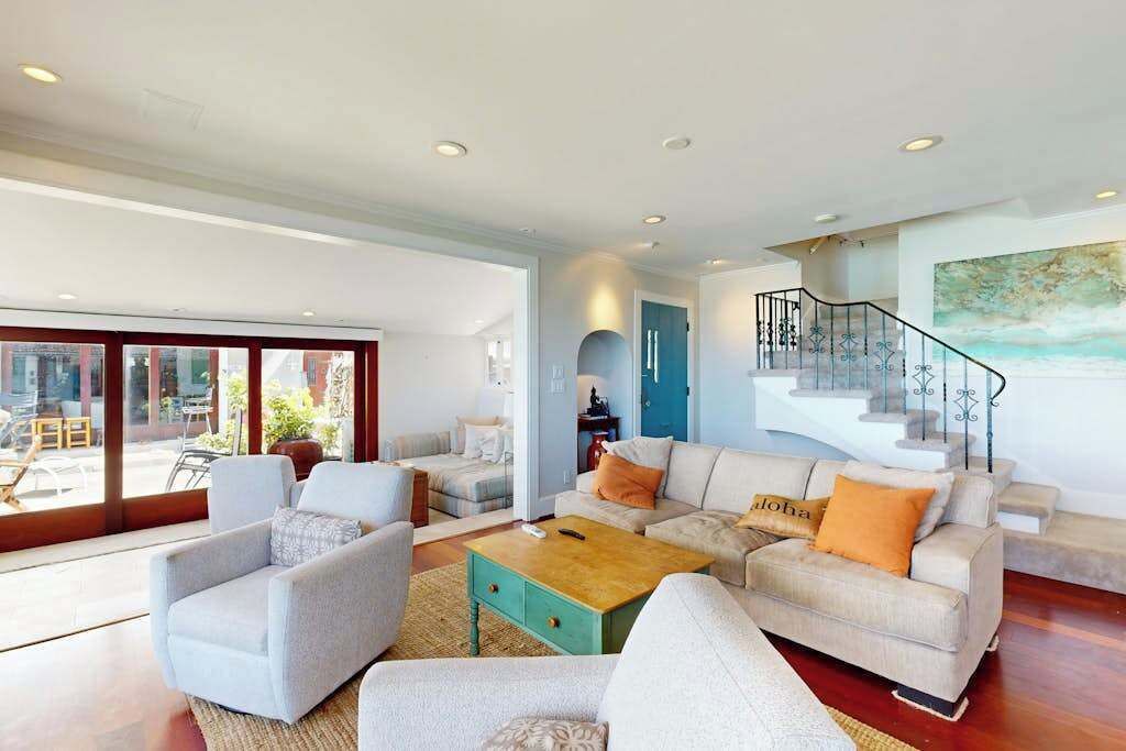 Photo of Livingroom in Diamond Head - Kapahulu - St. Louis