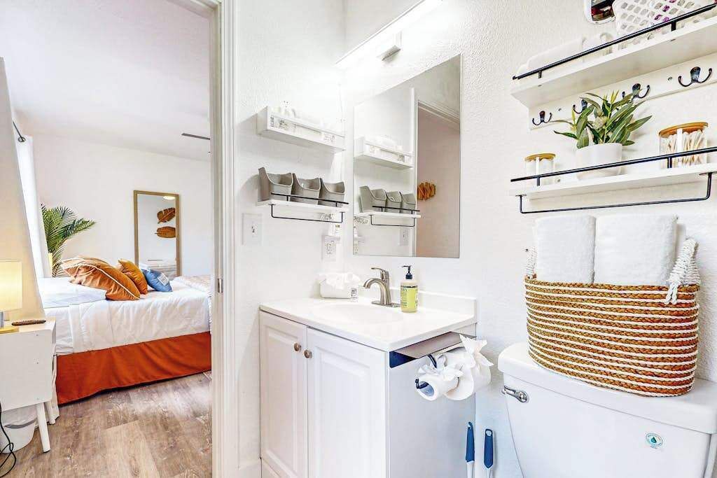 Photo of Bathroom in Kapoho