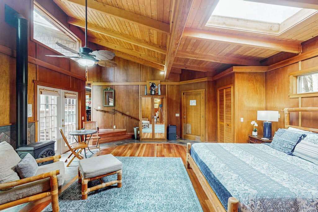 Photo of Bedroom in Volcano