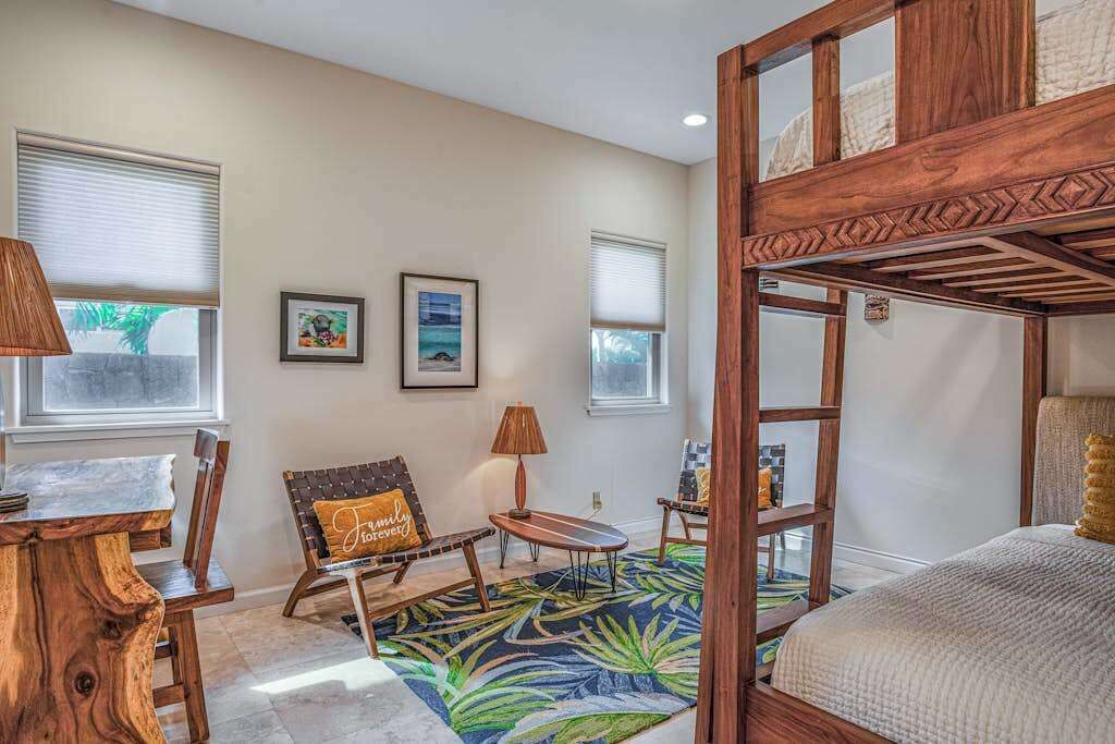 Photo of Bedroom in Alii Heights Mauka