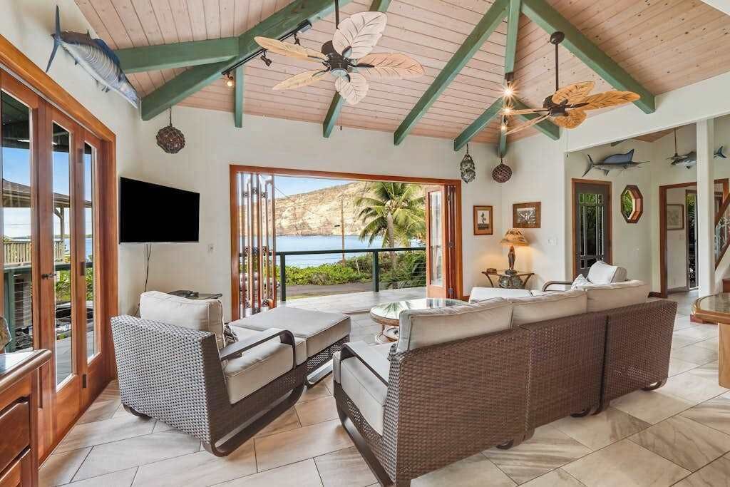 Photo of Livingroom in Honaunau-Napoopoo